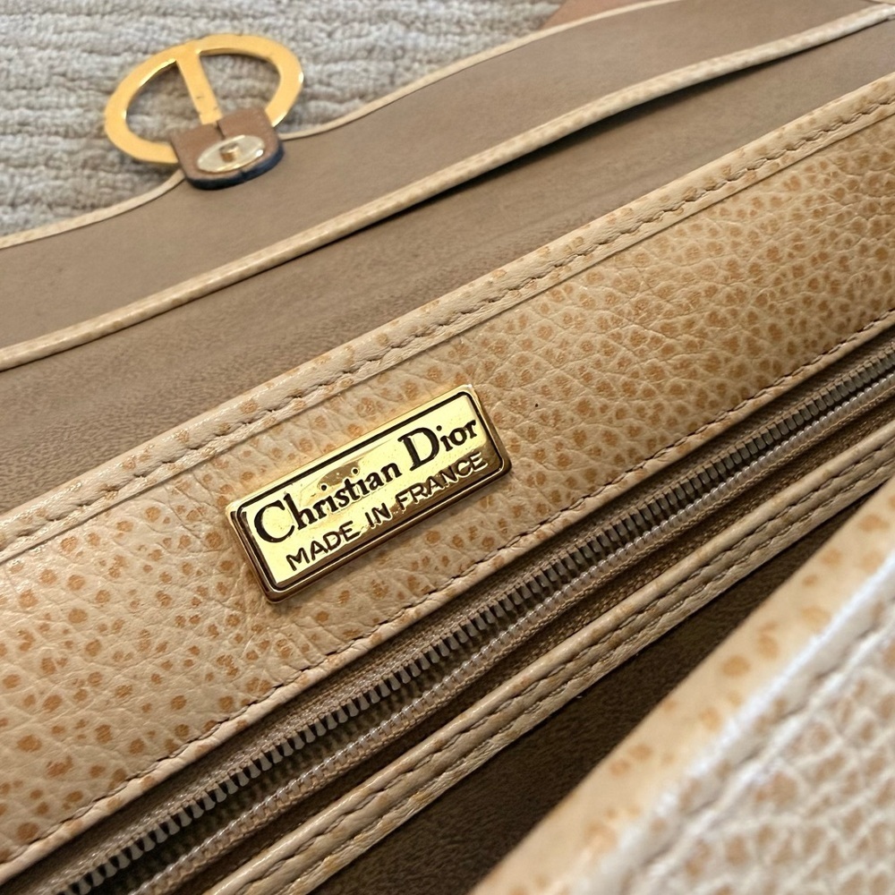Christian Dior Vintage Tan Leather Double Handle Shoulder Bag with Gold CD Logo - Picture 2 of 16